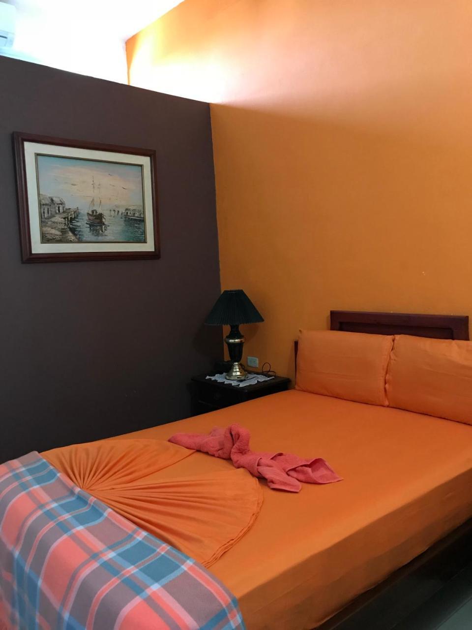 Hostal Puerto Azul Manta Ngoại thất bức ảnh